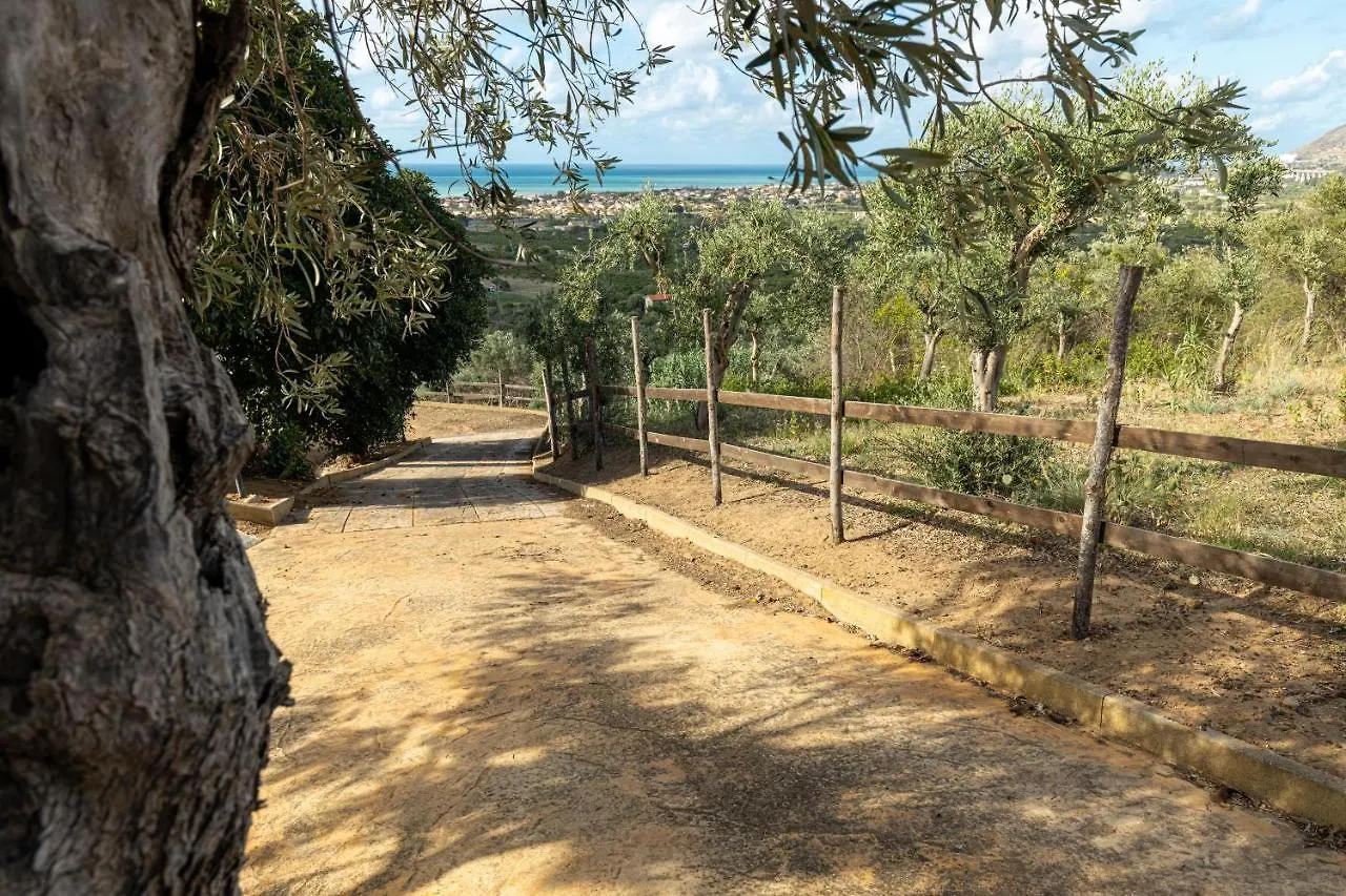 Solemar Sicilia - Le Casette Di Calzata Italien