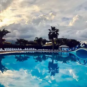 Casa vacanze Mare Luna Village, Campofelice Di Roccella